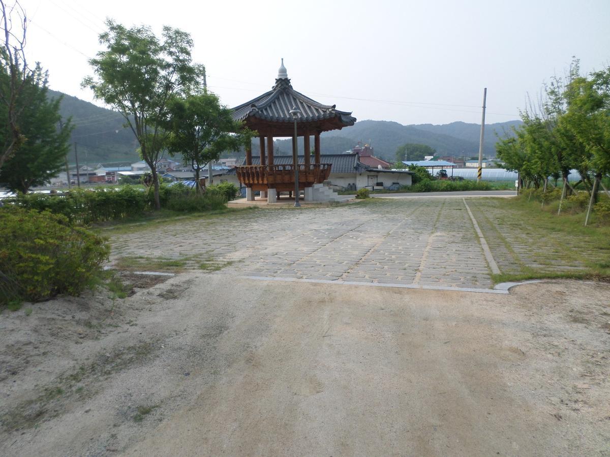 Hotel Ongye Jongtaek à Andong Extérieur photo