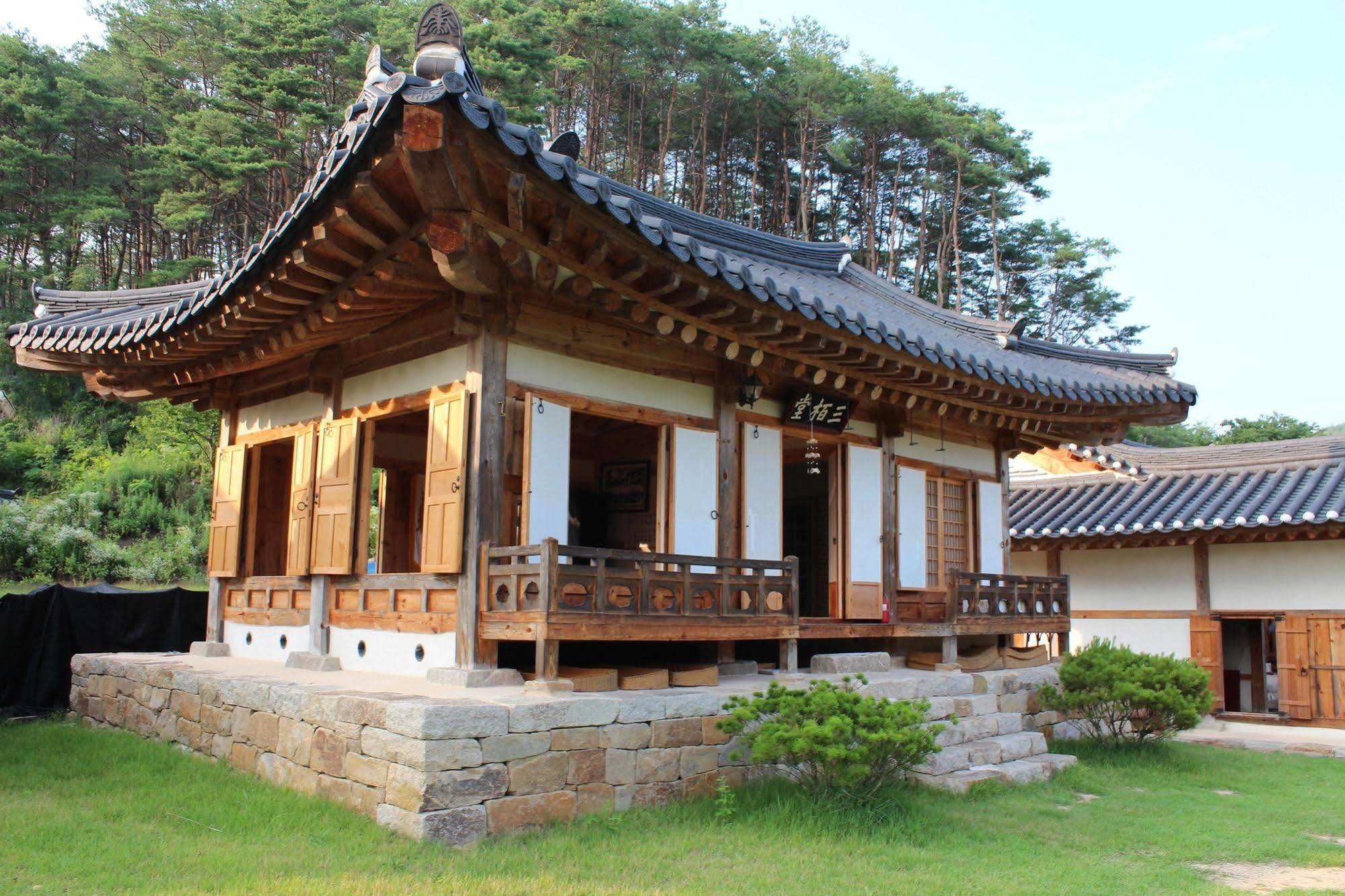 Hotel Ongye Jongtaek à Andong Extérieur photo