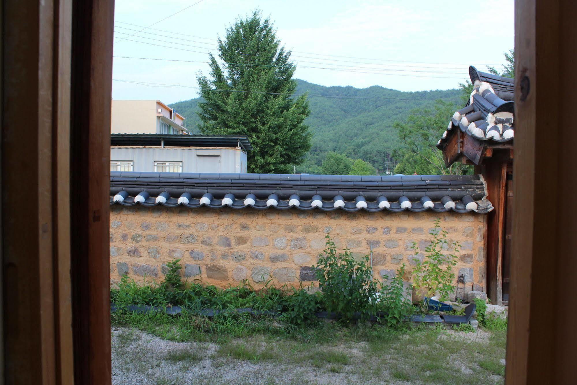 Hotel Ongye Jongtaek à Andong Extérieur photo