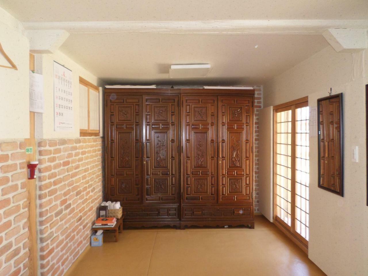 Hotel Ongye Jongtaek à Andong Extérieur photo