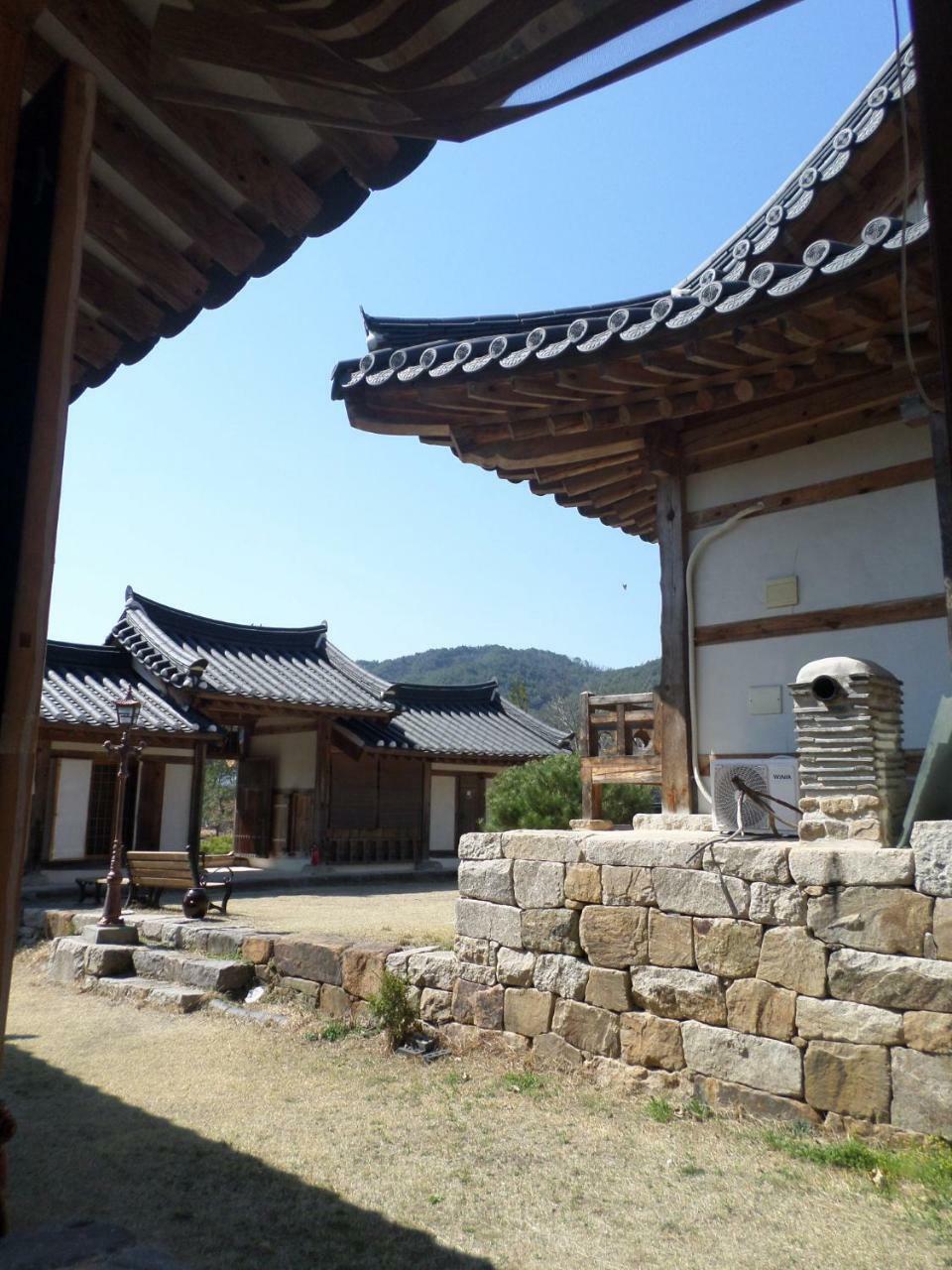 Hotel Ongye Jongtaek à Andong Extérieur photo